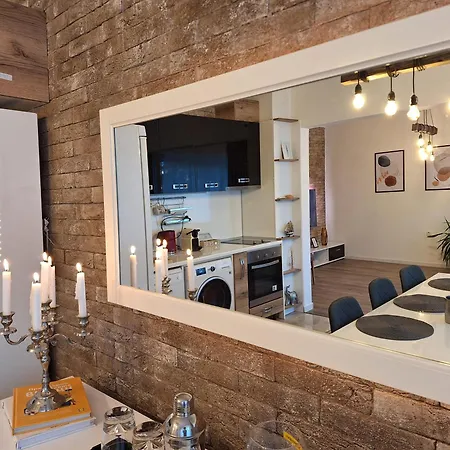 アパート The Brick